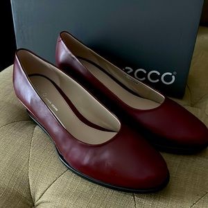 Ecco Shape 45 Leather Wedge Pumps Size 40